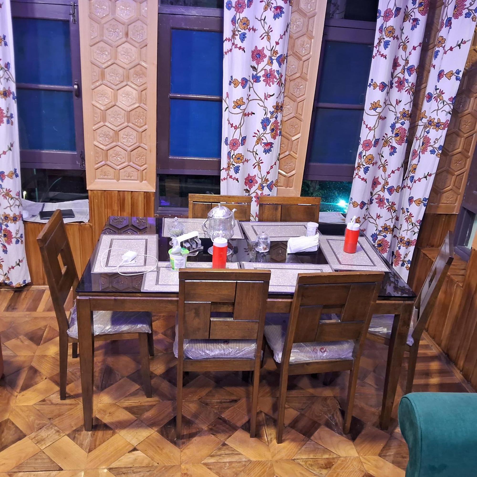 Cliff Cottage Pahalgam, Kashmir Batakut Exteriér fotografie