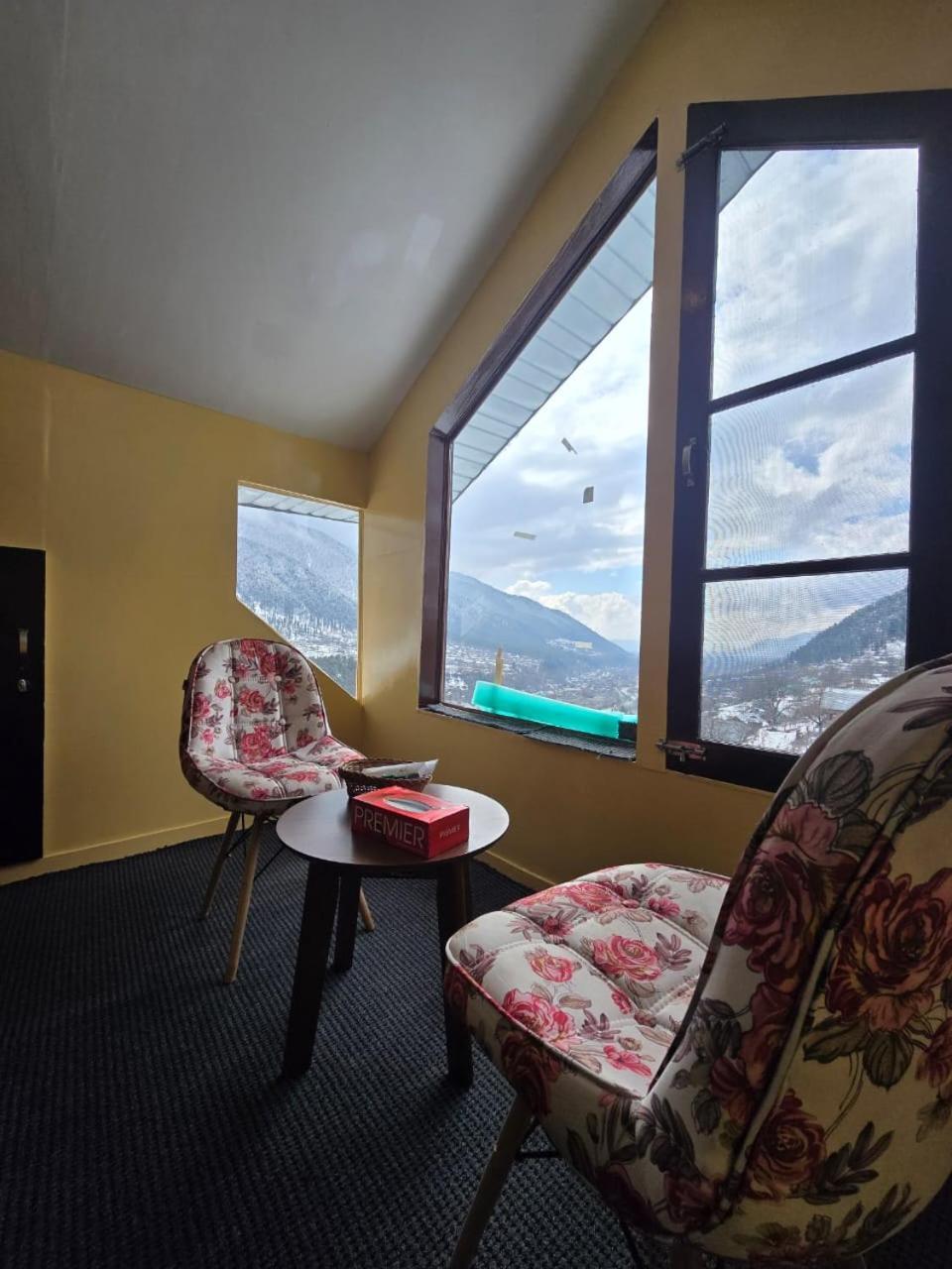 Cliff Cottage Pahalgam, Kashmir Batakut Exteriér fotografie